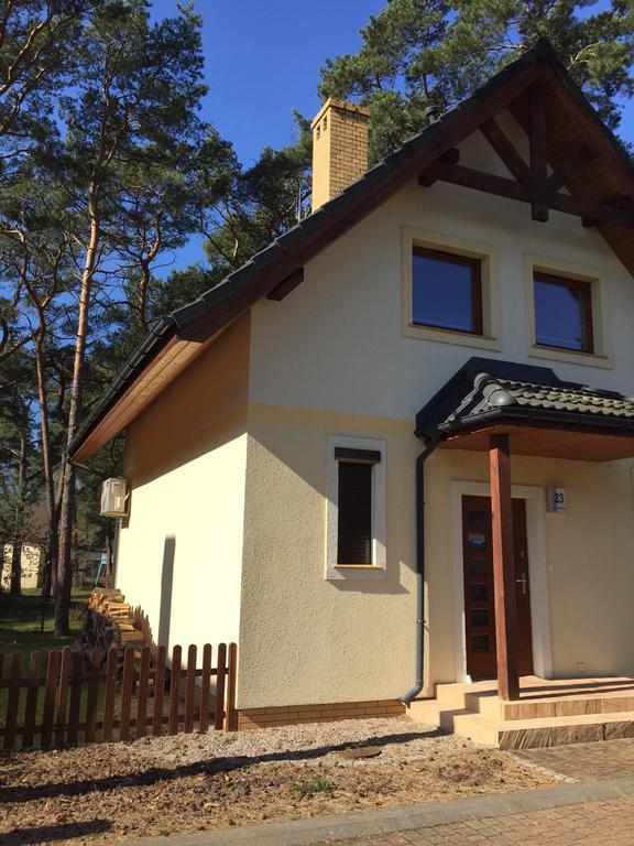 Villa Zlote Wydmy ミエンジボジェ エクステリア 写真